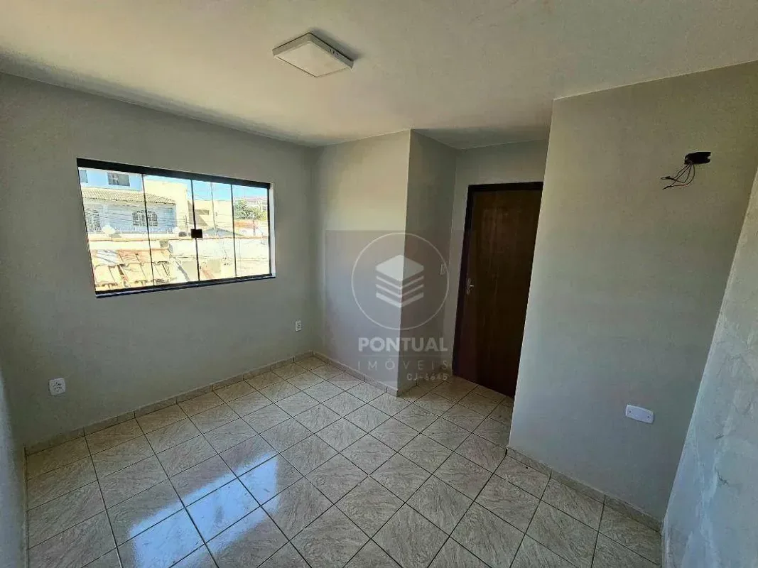 Casa para alugar com 80 m², 2 quartos, 1 banheiro, 6 vagas — foto 9
