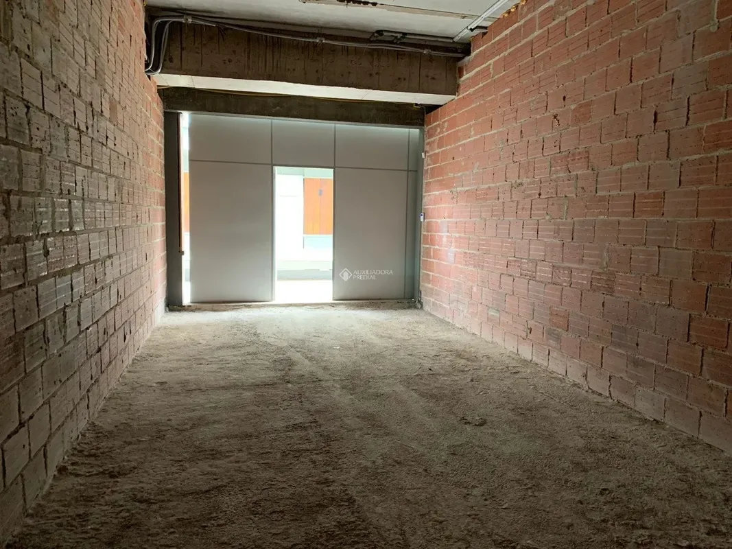 Ponto comercial/Loja/Box para alugar com 83 m² — foto 9