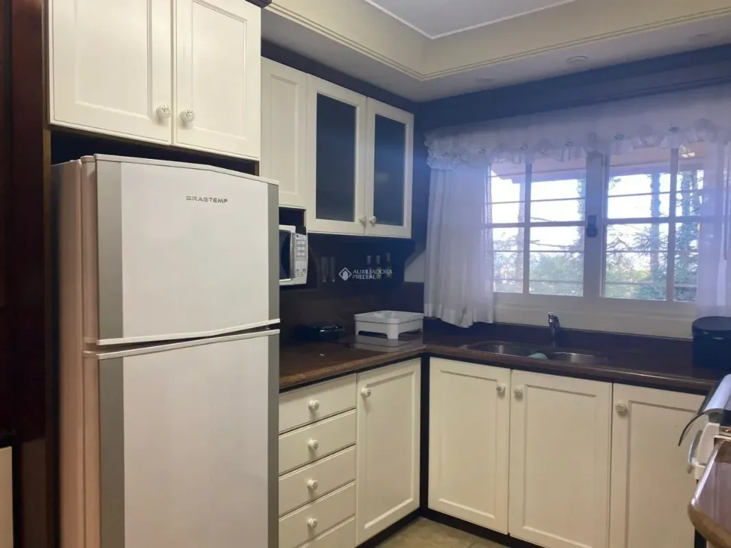 Casa para alugar com 230 m², 3 quartos, 3 banheiros, 2 vagas — foto 16
