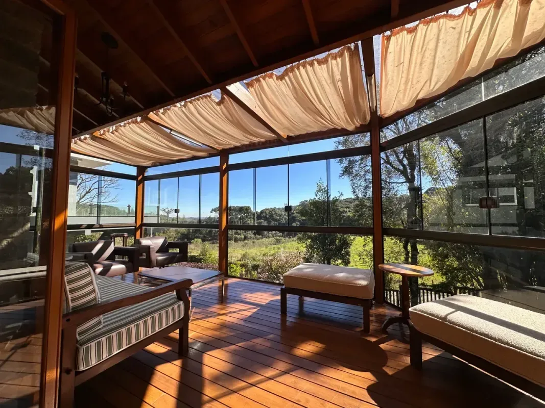 Casa de condomínio para alugar com 350 m², 4 quartos, 5 banheiros, 3 vagas