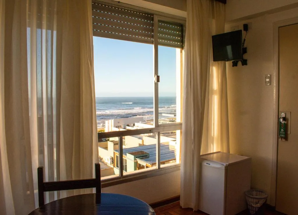 Farol Hotel, na Rua José Antônio Picoral em Torres/RS — foto 17