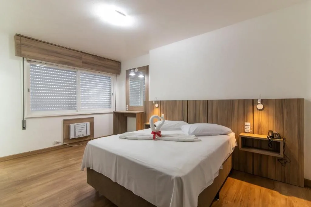 Farol Hotel, na Rua José Antônio Picoral em Torres/RS — foto 44
