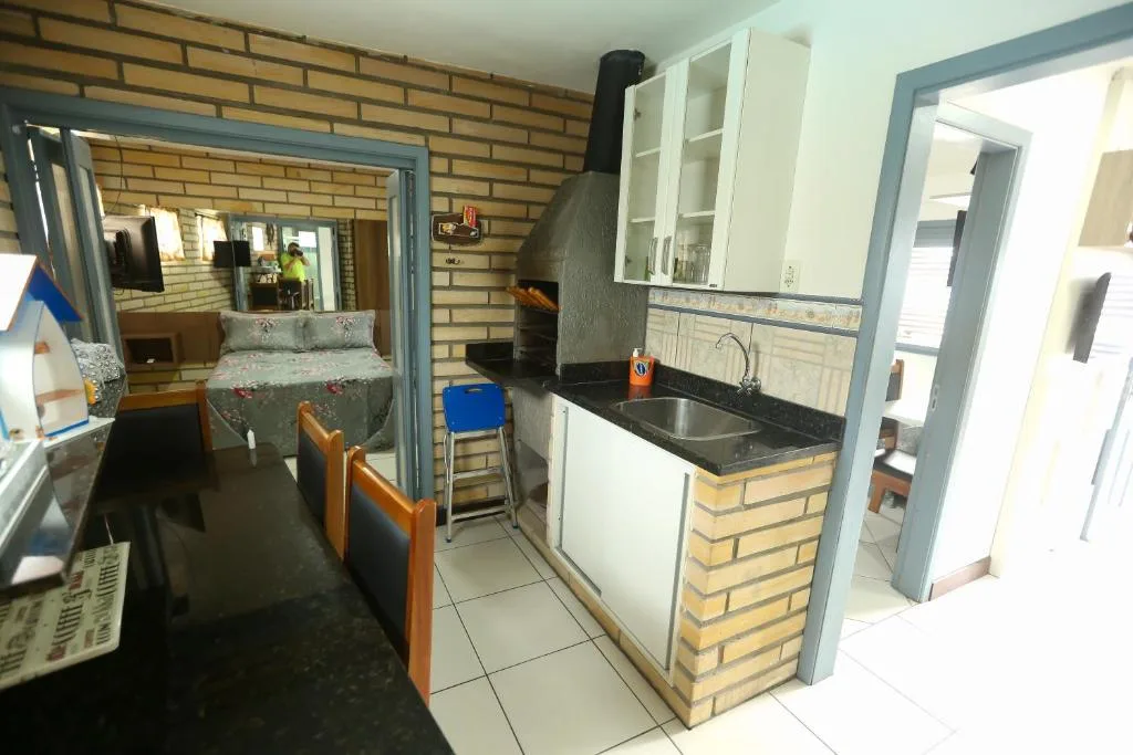 Chalé Rosé, na Travessa Piratini, 45 Casa em Torres/RS — foto 2