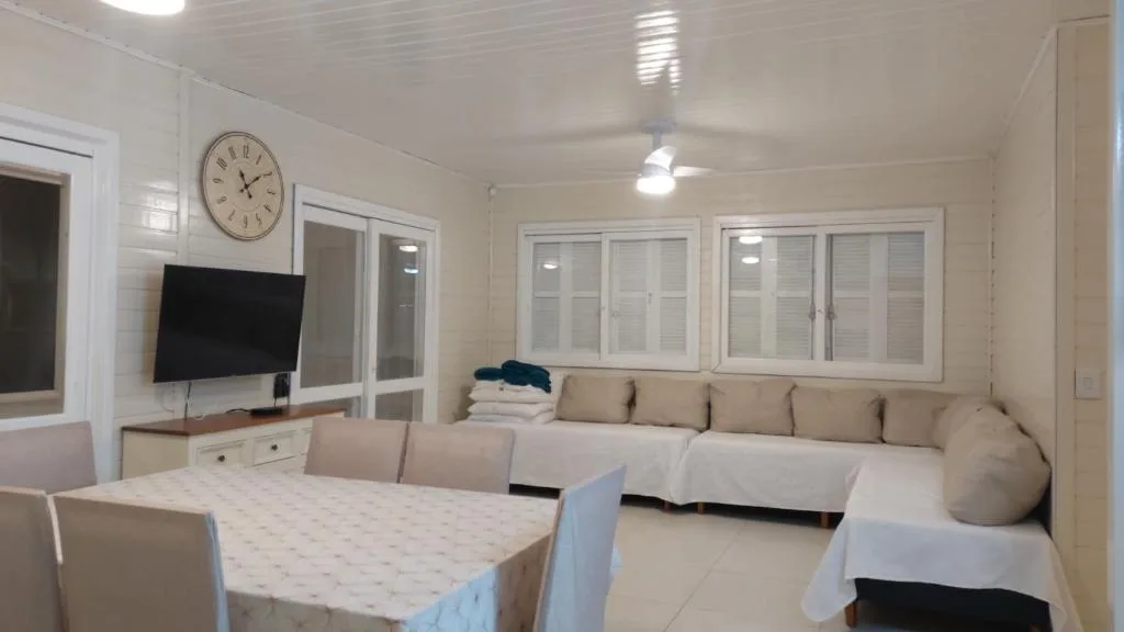 Linda Casa Beira Mar Itapeva, Torres RS, Torres (preços atualizados 2026), na Rua Santo Inácio em Torres/RS — foto 15