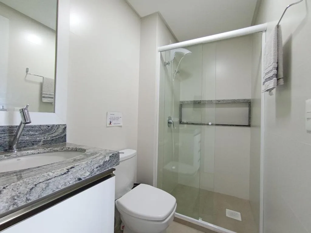 Apartamento Central, com ar condicionado sala e quartos, completo e aconchegante, Torres (preços atualizados 2026), na Avenida General Osório EDIFICIO Piu Belle, apartamento em Torres/RS — foto 3
