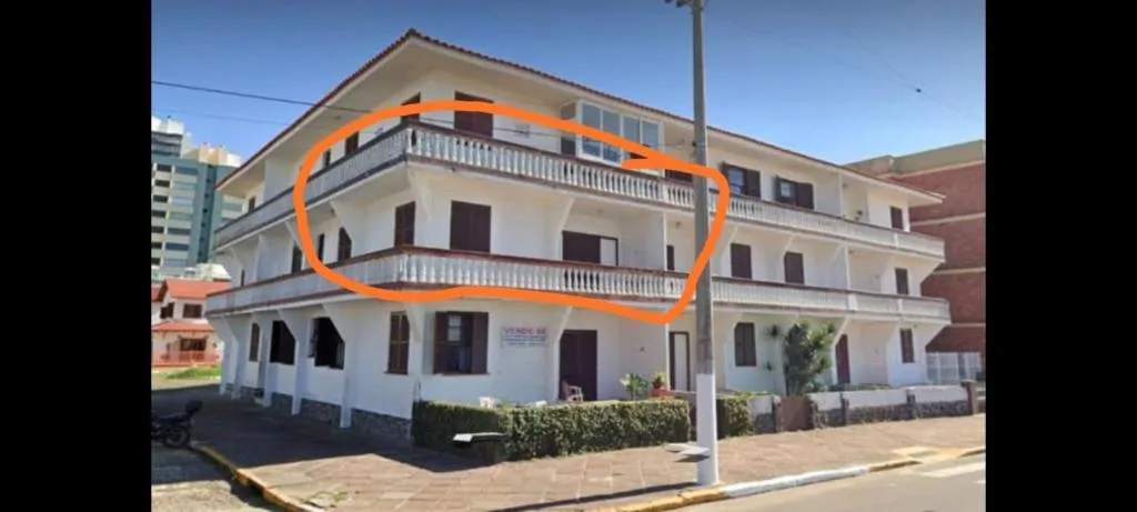 Apartamento Paraíso A Beira Mar, Torres, na Av. Beira Mar, Centro, Torres - RS, 95560-000, Brasil em Torres/RS — foto 2