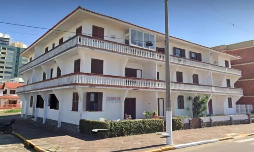 Apartamento Paraíso A Beira Mar, Torres, na Av. Beira Mar, Centro, Torres - RS, 95560-000, Brasil em Torres/RS — foto 30