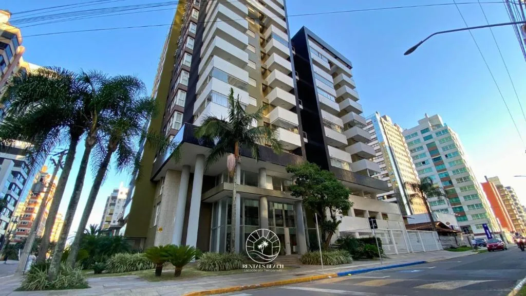 Apto p/ 05 pessoas a 300m do mar - Quatro Praças, Torres, na 701 Av. Benjamin Constant em Torres/RS