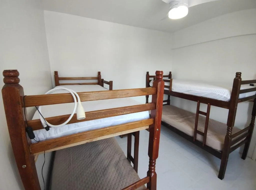 Apto 3 Dormitórios, 2 Vagas, Completíssimo, Central, próx Mar, Torres, na 314 Rua Desembargador Viêira Píres em Torres/RS — foto 25
