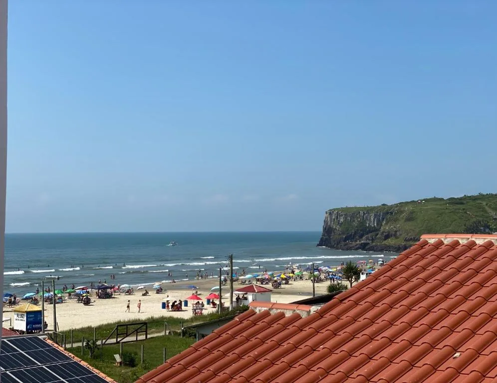 Ótimo apto 50m da areia 1Q crurrasq c vista mar 303, Torres, na 176 Rua Nossa Senhora dos Navegantes em Torres/RS