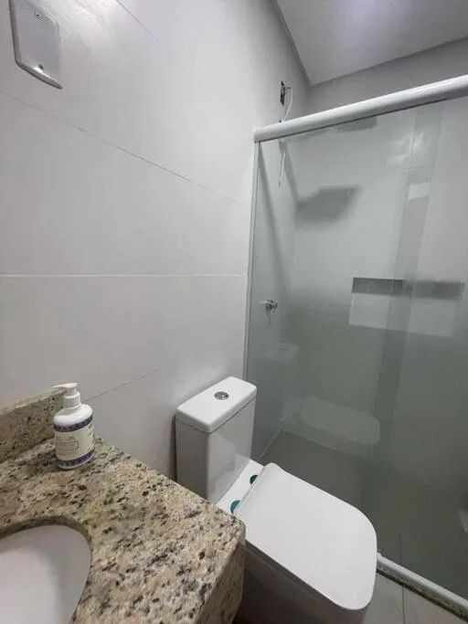 Ótimo apto 50m da areia 1Q crurrasq c vista mar 303, Torres, na 176 Rua Nossa Senhora dos Navegantes em Torres/RS — foto 8