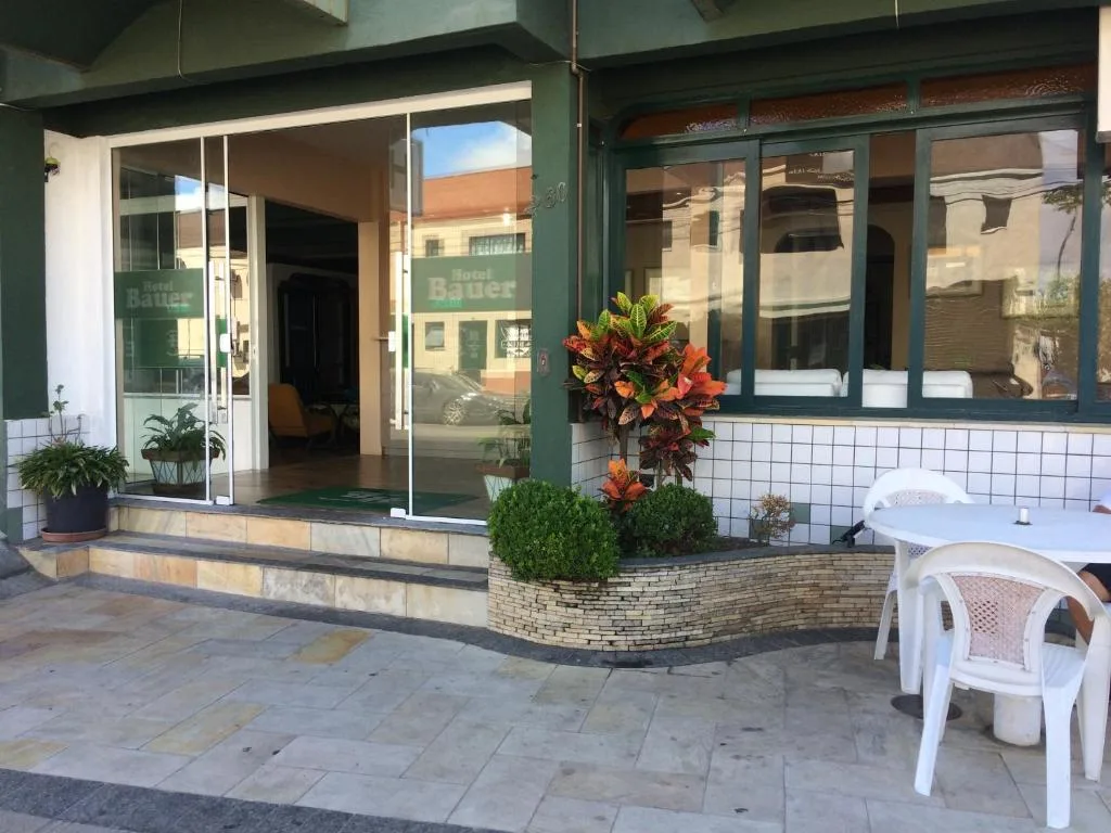 Hotel Bauer, Torres, na Rua Balbino de Freitas em Torres/RS — foto 28