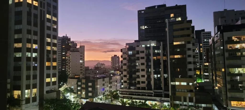 Dunas Flat 405 com vista mar, limpeza diária e roupas de cama e banho, Torres, na Rua Borges De Medeiros em Torres/RS — foto 12