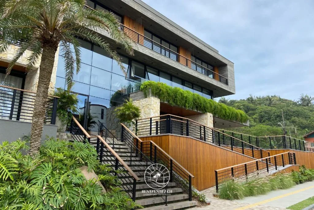 Studio 150m do mar | Ar | Piscina | Aceita Pet, Torres, na 185 Rua Cruzeiro do Sul em Torres/RS — foto 7