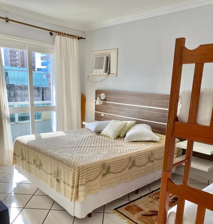 Residencial Nápole, Torres, na Avenida Benjamin Constant em Torres/RS — foto 9