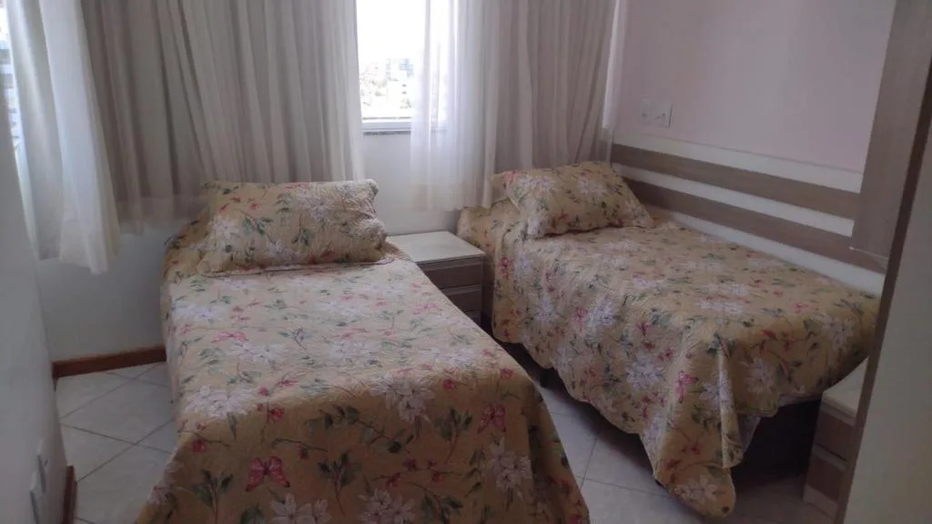APARTAMENTO SOLAR DA PRAÇA, Aconchegante, com ar condicionado,em frente ao shopping Vesta, Torres, na Rua Manoel de Matos Pereira em Torres/RS — foto 7