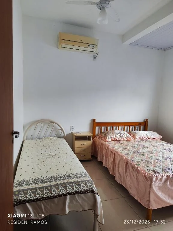 Residencial Ramos AP 02, Torres, na Rua Vinte e Um de Maio, n em Torres/RS — foto 2