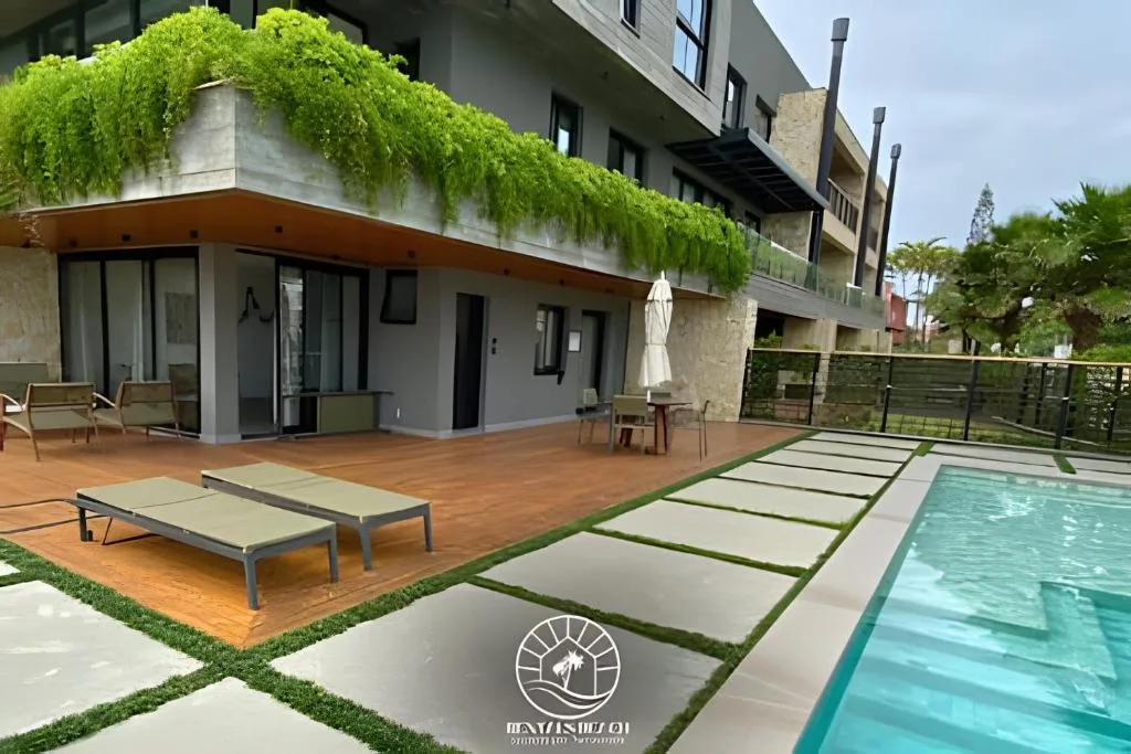 Apto com piscina | Ar | menos de 150mts do mar, Torres, na 185 Rua Cruzeiro do Sul em Torres/RS — foto 33