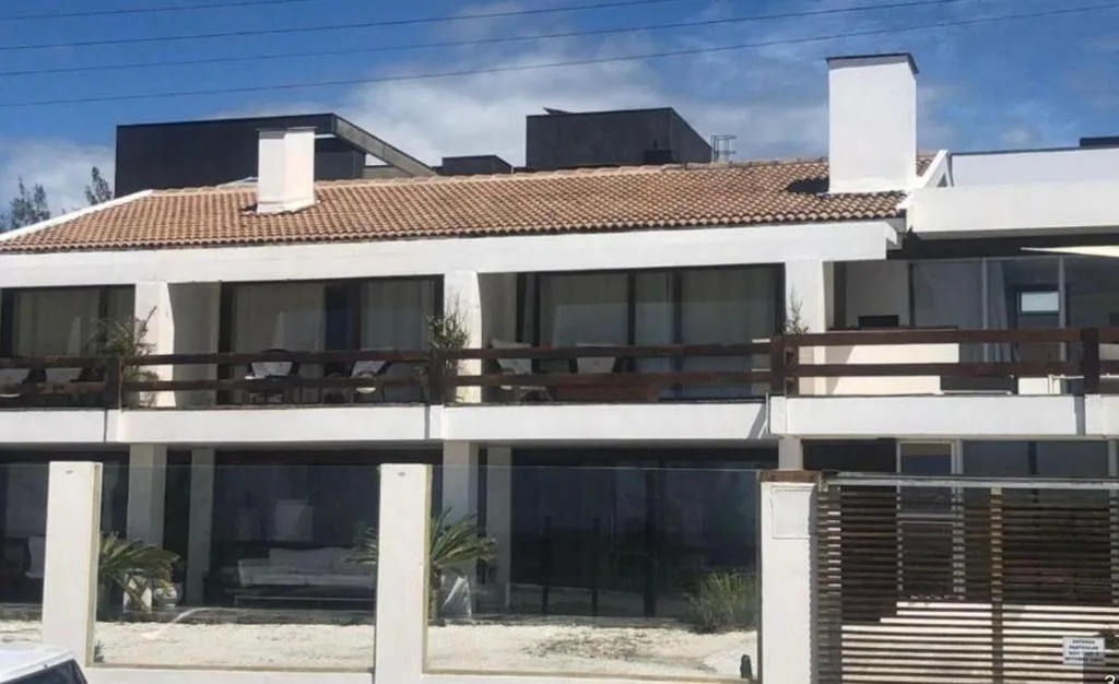 Suite pé na areia, Torres, na Av beira mar 3667, Praia da cal Torres RS em Torres/RS — foto 7