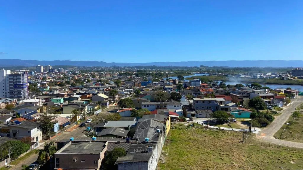 Apto em Torres-RS | Vista Serra e Rio | 3 Quartos a 500m da Praia, Torres, na 546 Av. Carlos Barbosa em Torres/RS — foto 15