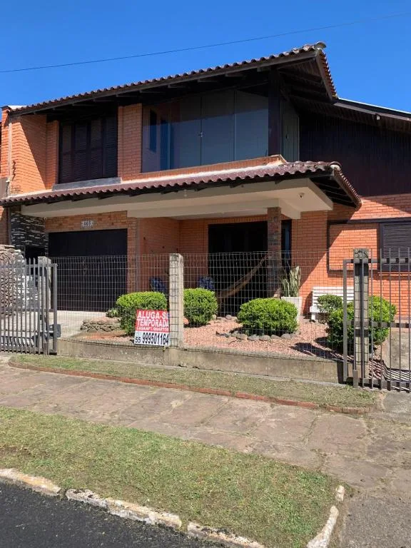 Quarto Demi suíte - Solar missões, Torres, na 465 Rua Nossa Senhora dos Navegantes em Torres/RS — foto 5