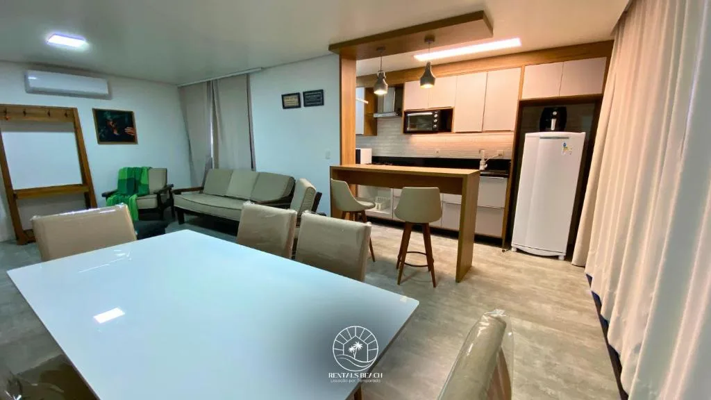 Apartamentos de Temporada Casa Carmel, Torres, na 432 Rua Sete de Setembro em Torres/RS — foto 12