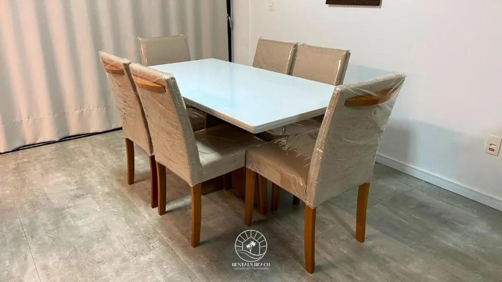 Apartamentos de Temporada Casa Carmel, Torres, na 432 Rua Sete de Setembro em Torres/RS — foto 13