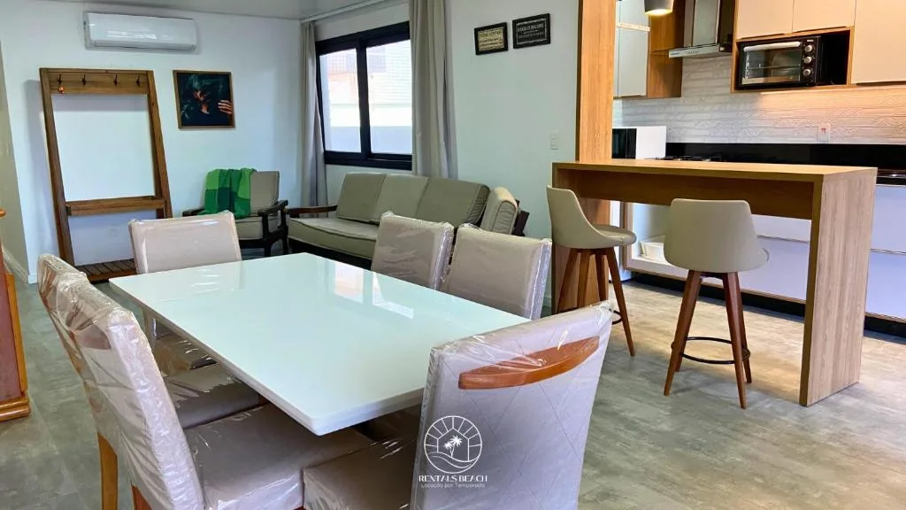 Apartamentos de Temporada Casa Carmel, Torres, na 432 Rua Sete de Setembro em Torres/RS — foto 14
