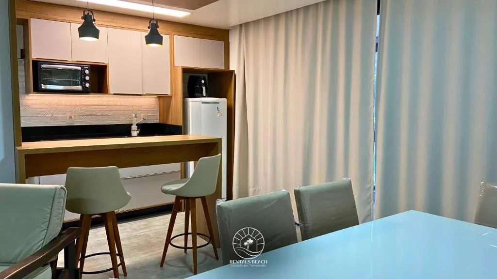 Apartamentos de Temporada Casa Carmel, Torres, na 432 Rua Sete de Setembro em Torres/RS — foto 15
