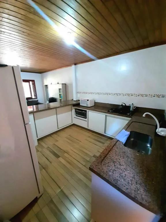 Residencial família Milani 100 metros do mar Torres, Torres, na Avenida Criciúma em Torres/RS
