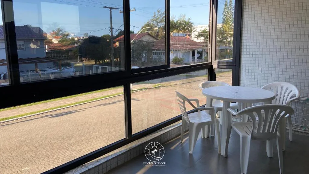 Apartamentos de Temporada Casa Carmel, Torres, na 432 Rua Sete de Setembro em Torres/RS — foto 27