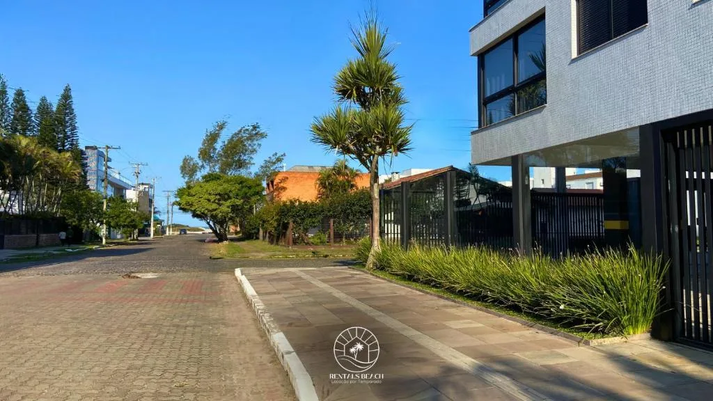 Apartamentos de Temporada Casa Carmel, Torres, na 432 Rua Sete de Setembro em Torres/RS — foto 42
