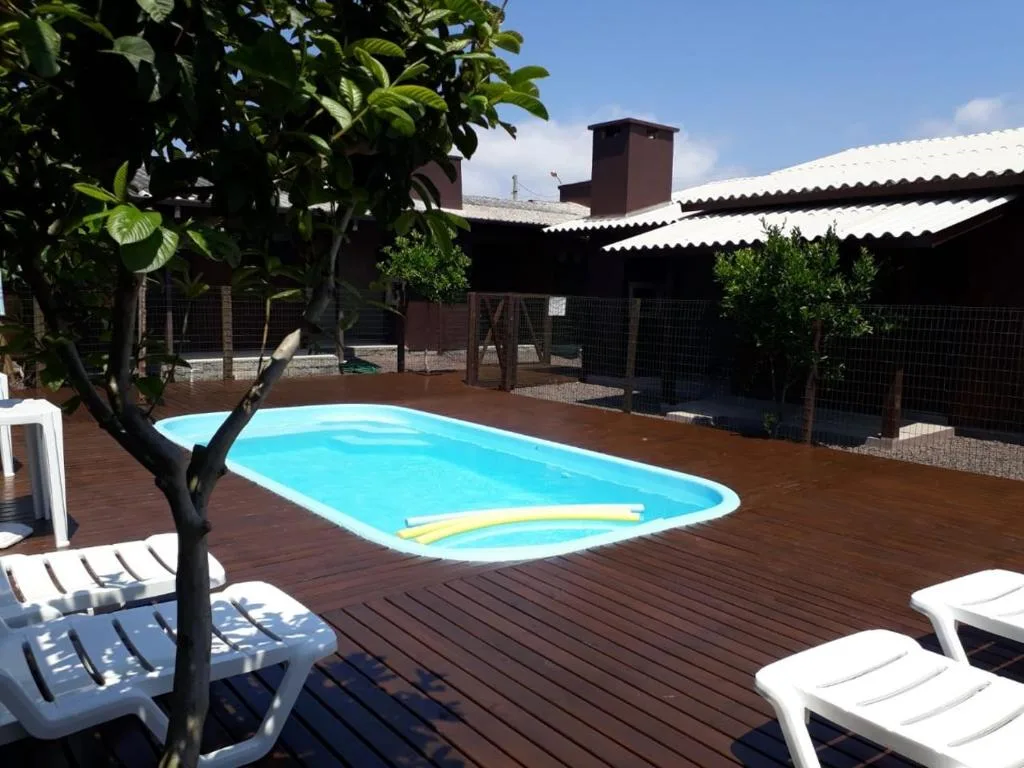 Lindo Residencial na Praia Itapeva Torres, Torres, na 524 Rua João Balardin, Praia Itapeva, bairro Itapeva em Torres/RS