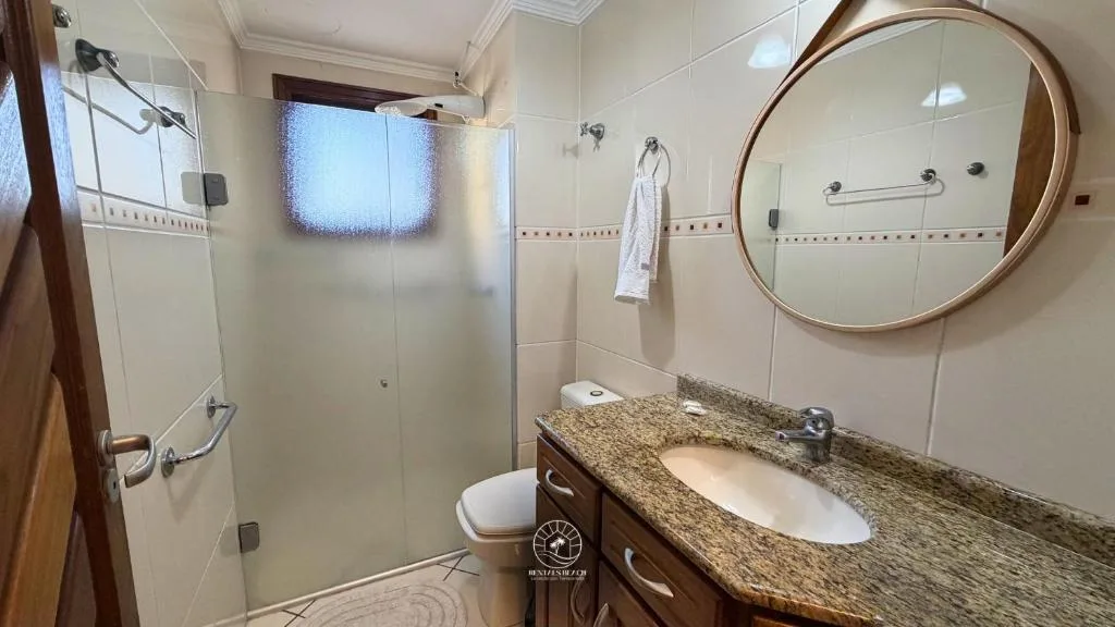 Apto 3 quartos com varanda a 270 mts do mar, Torres, na 260 Rua Desembargador Vieira Pires em Torres/RS — foto 8