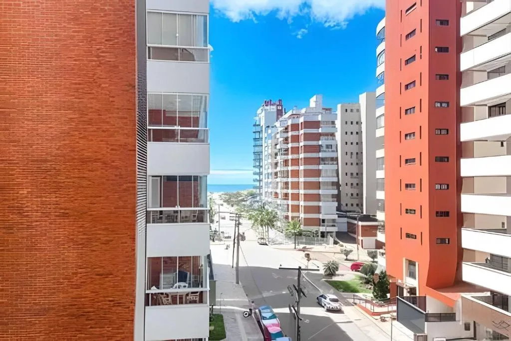 *Apto 4 quartos pertinho da praia e do centro*, Torres, na 327 Rua Alexandrino de Alencar em Torres/RS — foto 6
