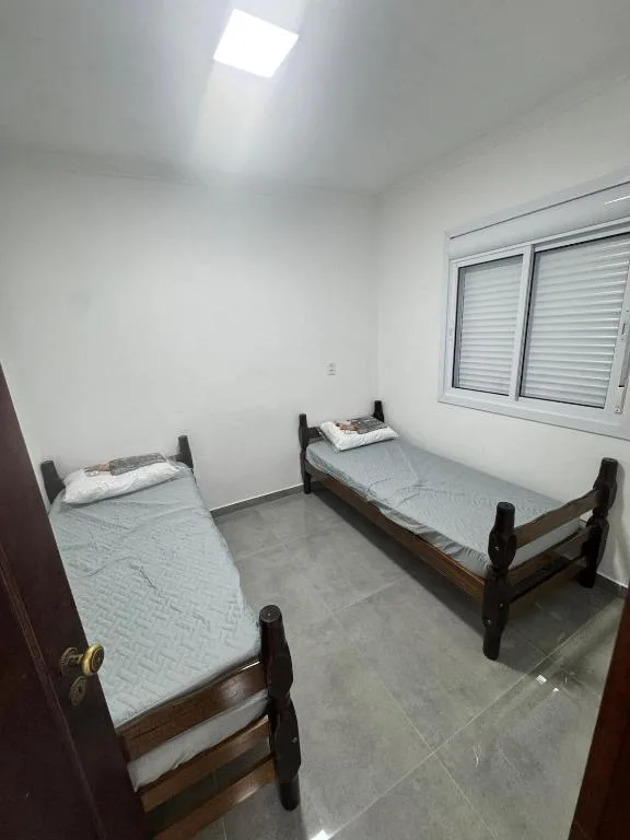 Casa nova em Torres, Torres, na Rua Torres em Torres/RS — foto 3