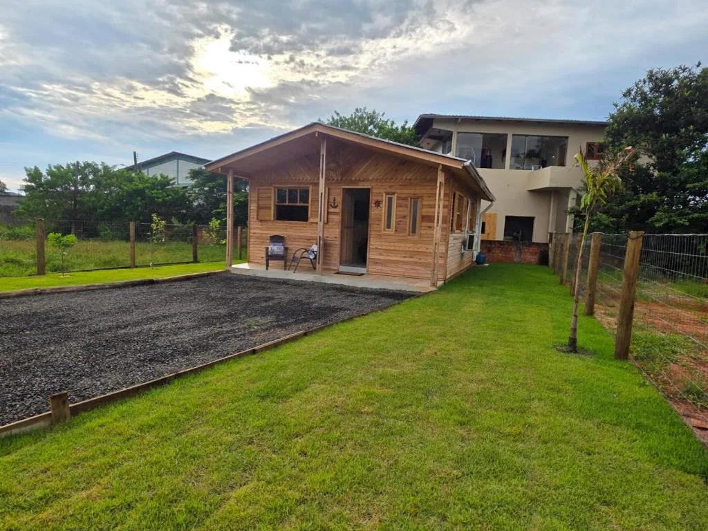 Cantos de Torres - Casa com 02 Quartos Ar Condicionado Próximo a Praia da Cal, Torres, na Rua do Balonismo em Torres/RS — foto 29