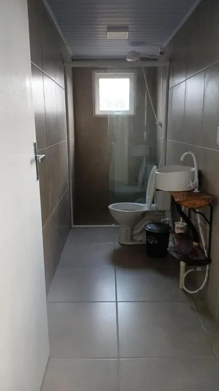 Bela Casa em meio a natureza e perto do mar, Torres, na R. das Amendoeiras, 101 em Torres/RS — foto 3