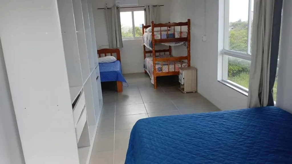 Bela Casa em meio a natureza e perto do mar, Torres, na R. das Amendoeiras, 101 em Torres/RS — foto 5