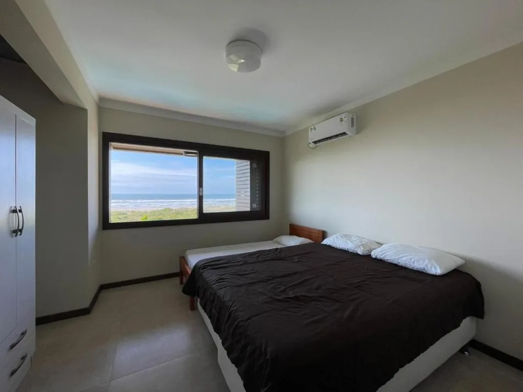 Casa de luxo com piscina a beira mar em torres, Torres, na Av. Beira Mar em Torres/RS — foto 6