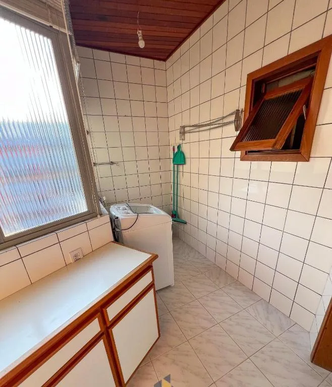 Apartamento frente mar com 3 quartos, Torres, na Praça João Neves da Fontoura em Torres/RS — foto 3