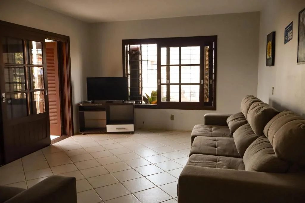 Casa com conforto e piscina em torres, Torres, na Rua Santa Vitória em Torres/RS — foto 6