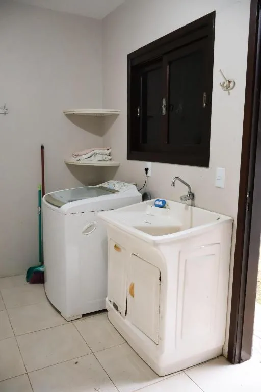 Casa com Piscina e conforto em torres pertinho do mar, Torres, na Rua João Balardin em Torres/RS — foto 7