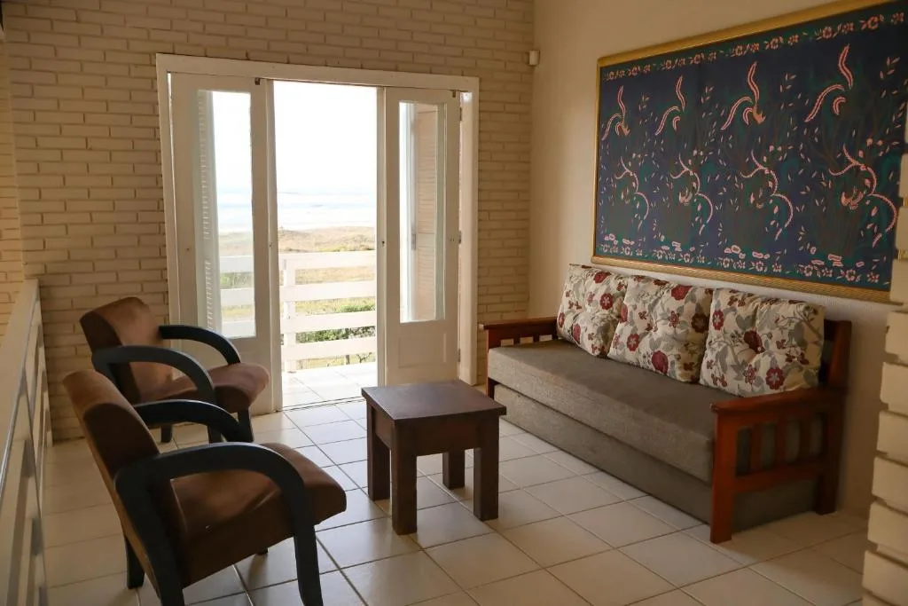 Casa Clássica Beira Mar Torres para 12 pessoas, Torres, na R. das Acácias em Torres/RS — foto 10