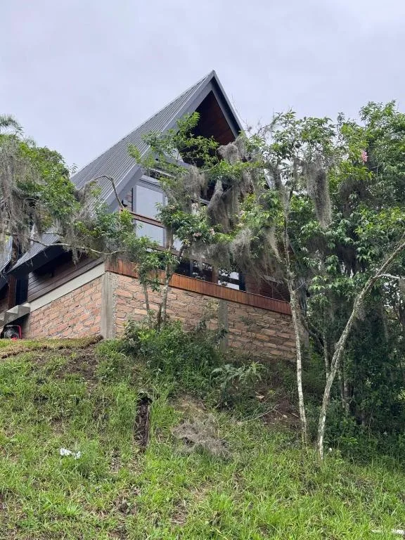 Refúgio do Morro - cabana 2, Torres, na Avenida José Amâncio da Rosa em Torres/RS — foto 5