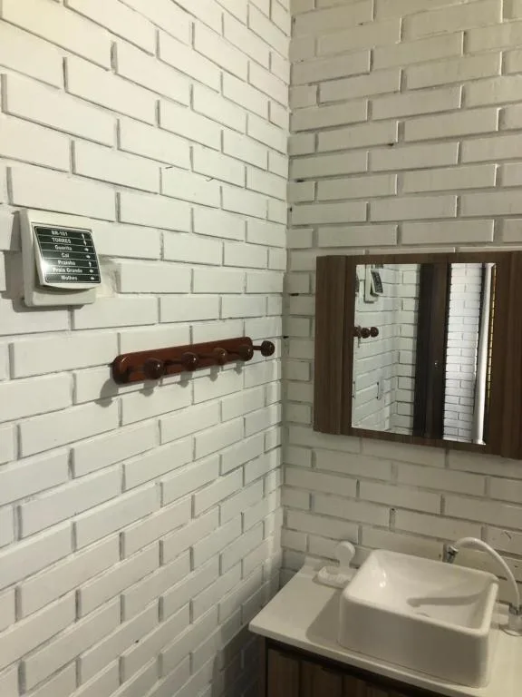 Casa rústica, Torres, na Rua Santa Vitória em Torres/RS — foto 3