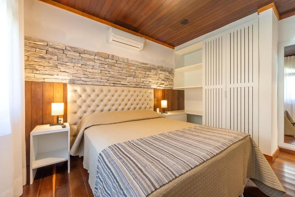 Vila Suzana Parque Hotel, Canela, na Cel. Theobaldo Fleck em Canela/RS
