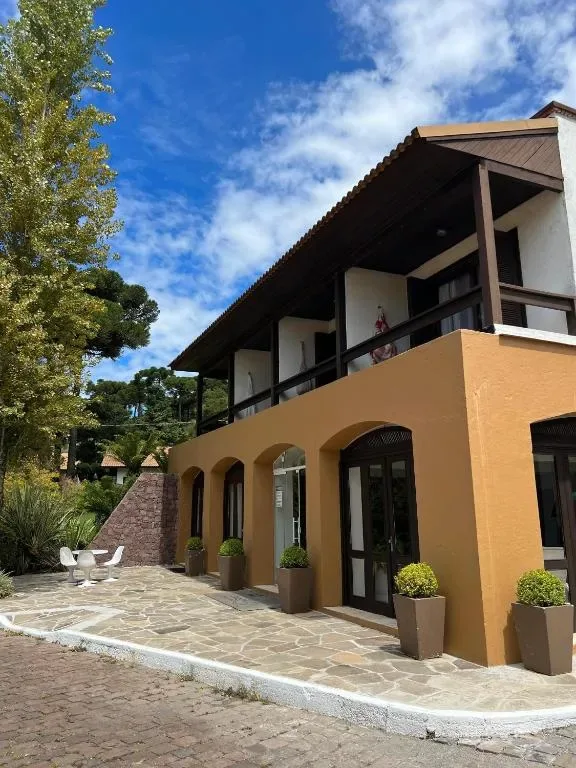 Vila Suzana Parque Hotel, Canela, na Cel. Theobaldo Fleck em Canela/RS — foto 8
