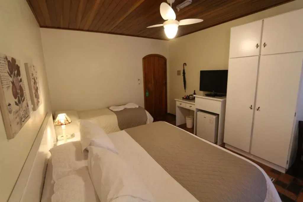 Vila Suzana Parque Hotel, Canela, na Cel. Theobaldo Fleck em Canela/RS — foto 33