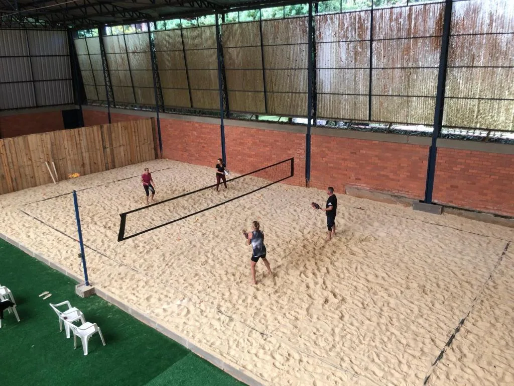 Estalagem Vila Suzana - Quadra de Beach Tennis Indoor, Canela, na Rua Tenente Manoel Correa em Canela/RS — foto 23